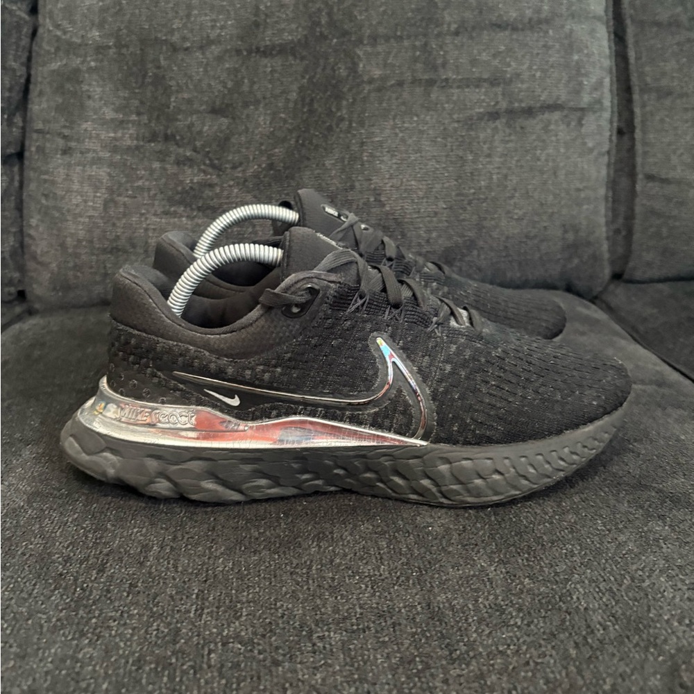 Nike Trainers Mens 10.5 React Infinity Run Flyknit 3 Black silver Shoes
